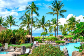 KBM Resorts: Honua Kai Hokulani HKH-150 Ocean Front Groundfloor 3 Bedrooms Includes Rental Car